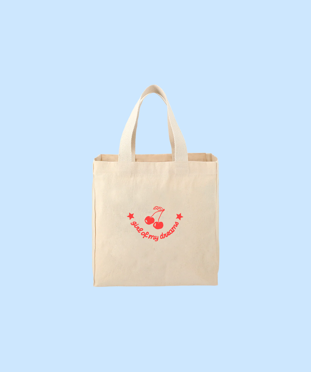GIRL OF MY DREAMS TOTE
